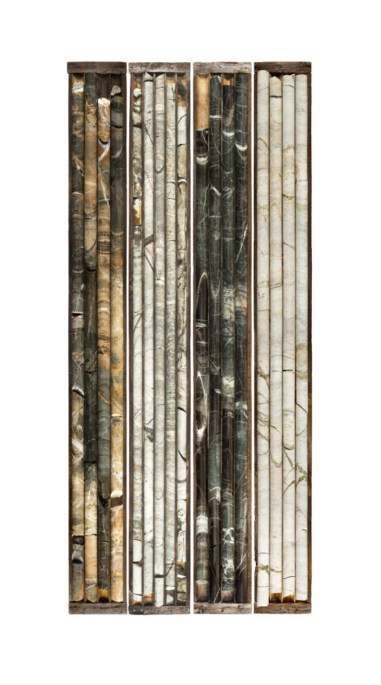 Quatre casiers de carottages / Four Core Samples, 2014 (43 x 24 inches).